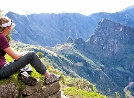 hiking to machupicchu